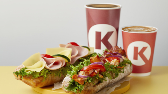 Verse broodjes en drinken uit de Circle K shop